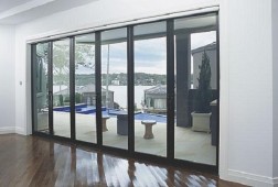 Top đầu về cửa nhôm kính sơn tĩnh điện