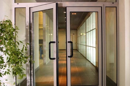 Thị trường khung nhôm cửa kính tại Hà Nội
